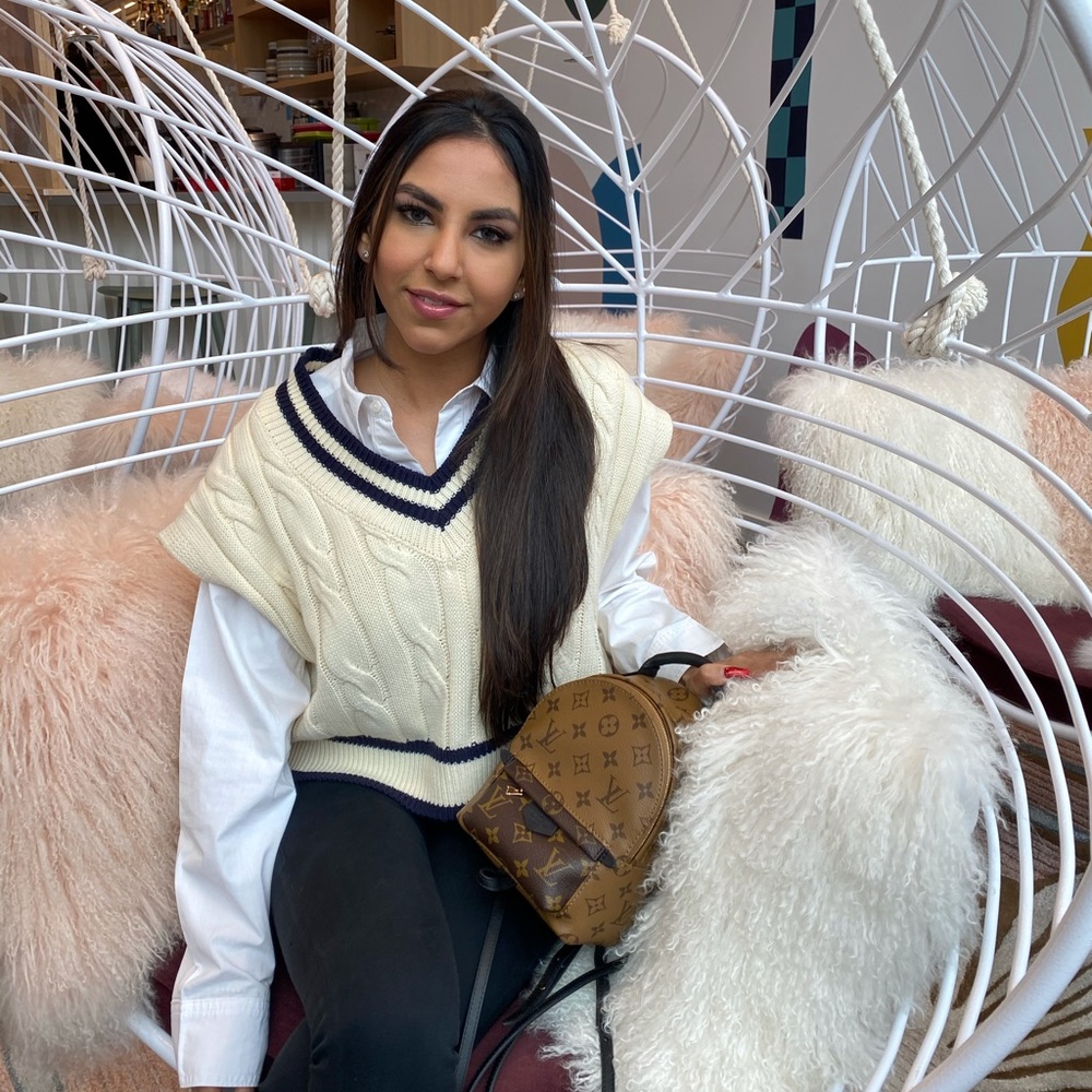 Meet your Posher, Hema